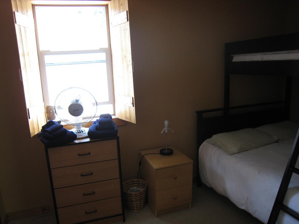 Poppi'S Guesthouse Revelstoke Rom bilde